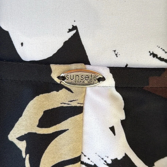 Sunsets | Strapless Cover Up - Picture 5 of 10